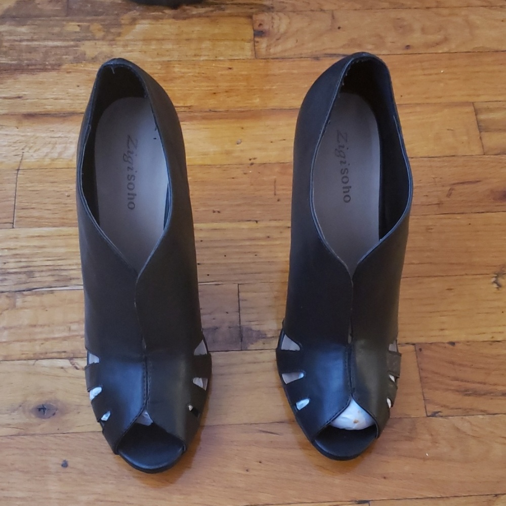 Zigi Soho heels